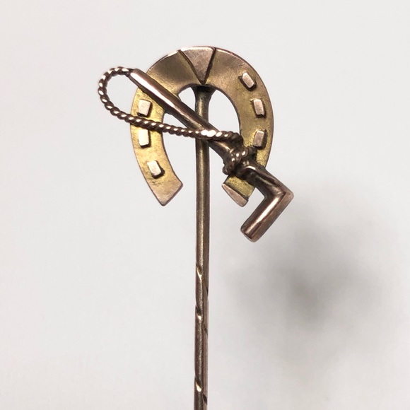 9kt Gold Horseshoe Riding Crop Antique Stick Pin